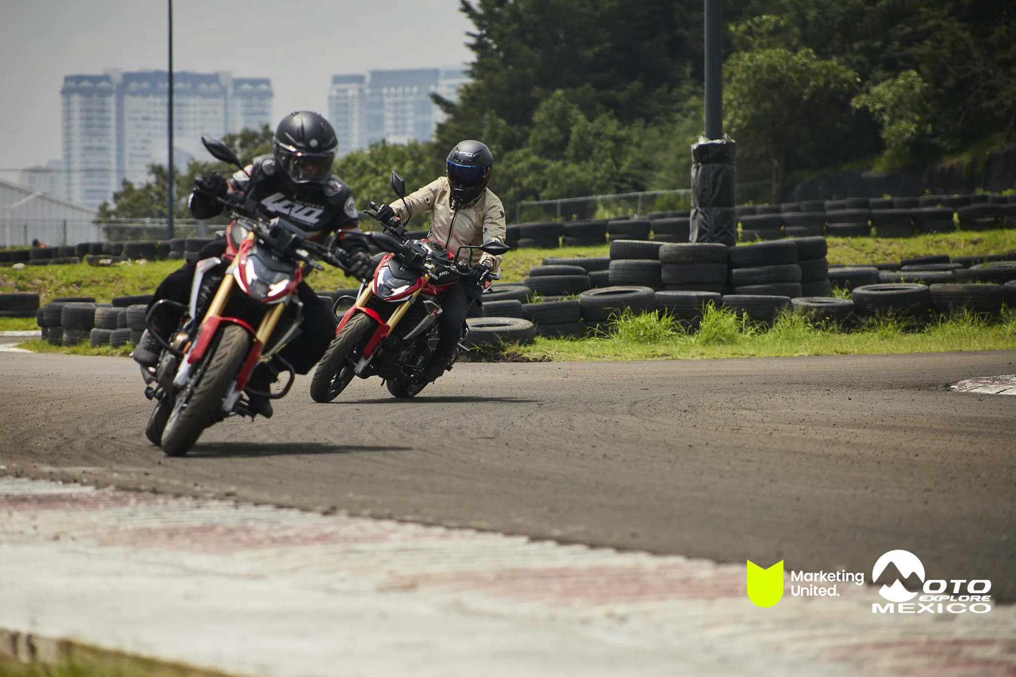 HUNK TRACKDAY 387